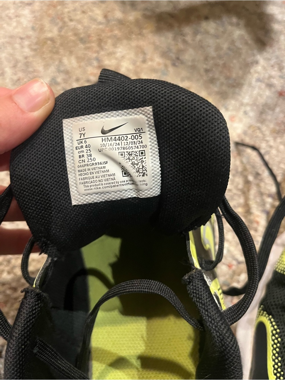 Nike Kids Black and Neon Yellow Athletic Sneakers - Picture 4 of 4